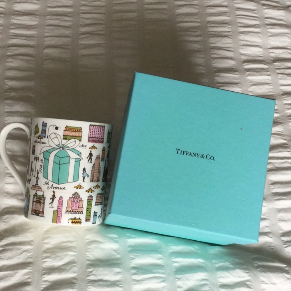 Tiffany Collectible 5th Avenue NYC Mug